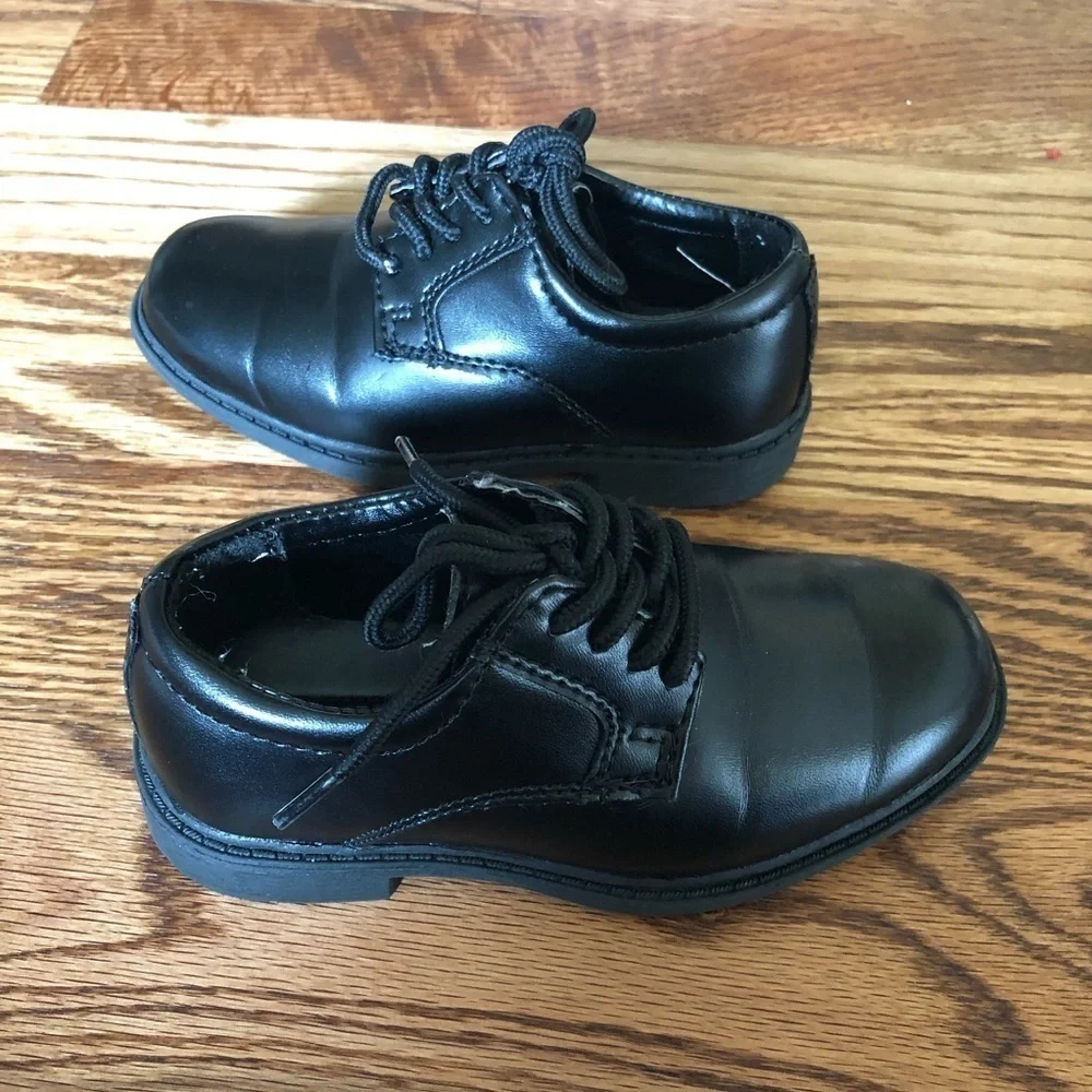 Stacy Adams Kids Black dress Shoes size 8M